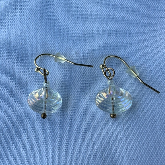 Hand Made Jewelry - Clam shell iridiscent earrings